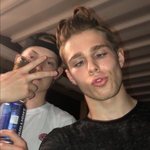 Meet your Posher, Scott